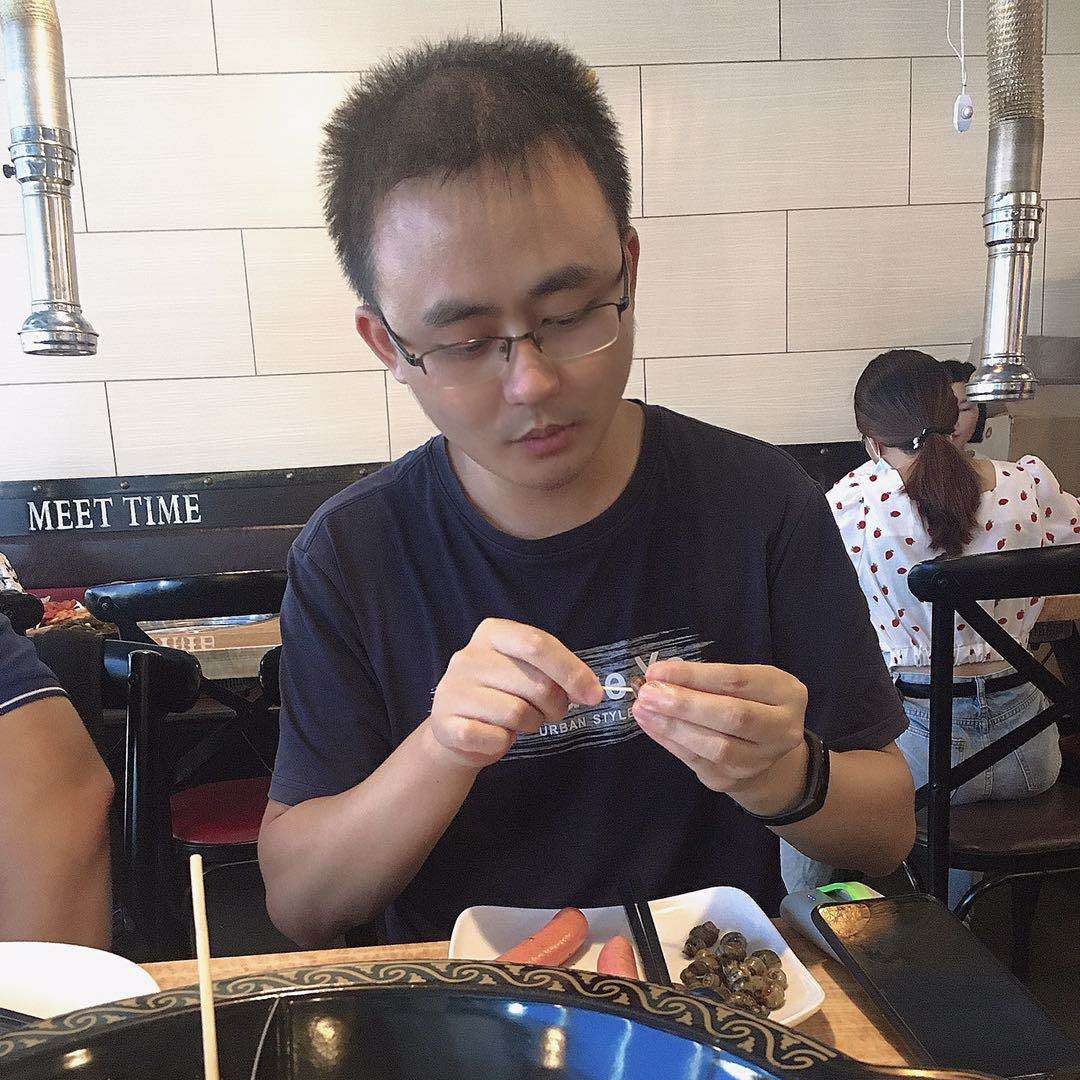 含蓄回眸乐曲的照片