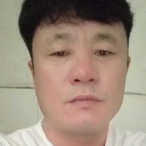 爱上了这杯烈酒的照片