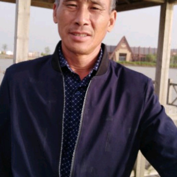 小笼包与能干的照片