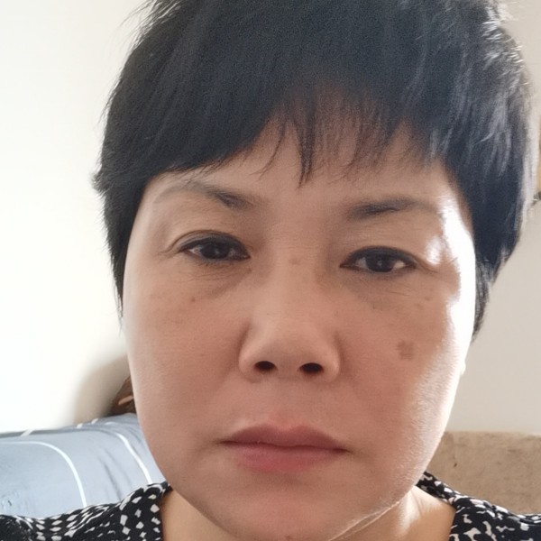 代亚莉的照片