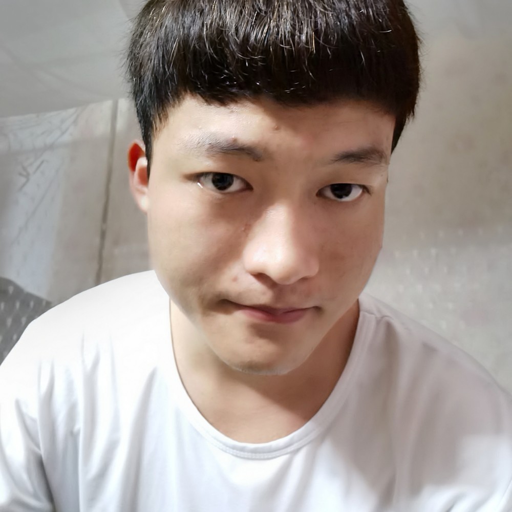 等待你的出现∽的照片