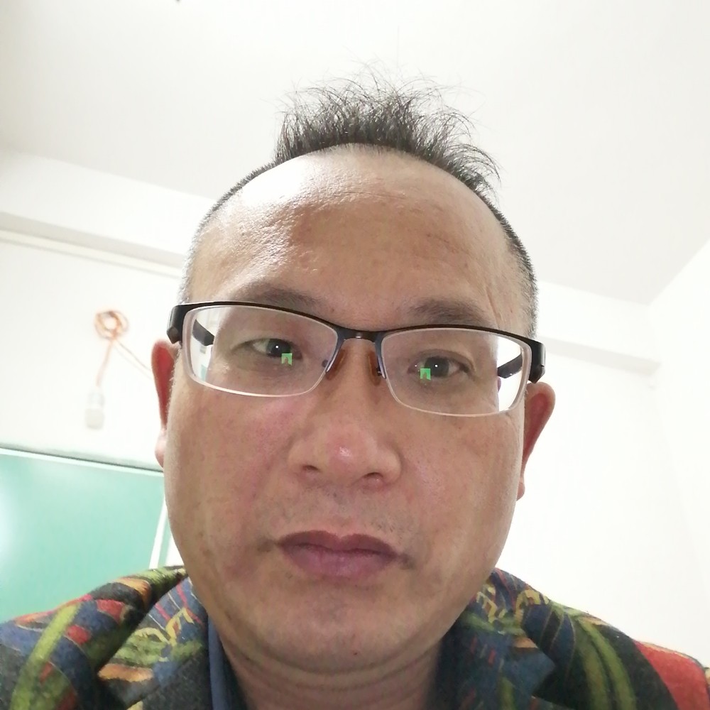 超帅还冷月的照片