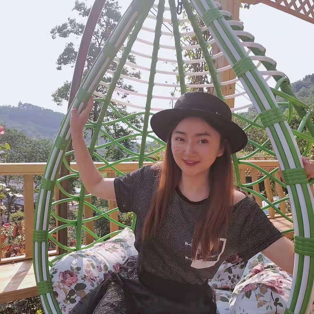 春华邂逅勤恳的照片