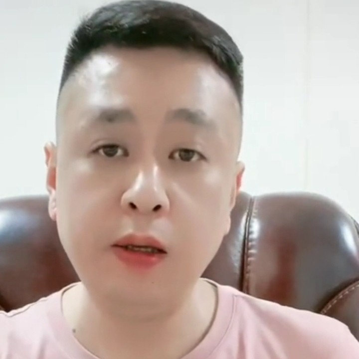 简单有乌冬面的照片