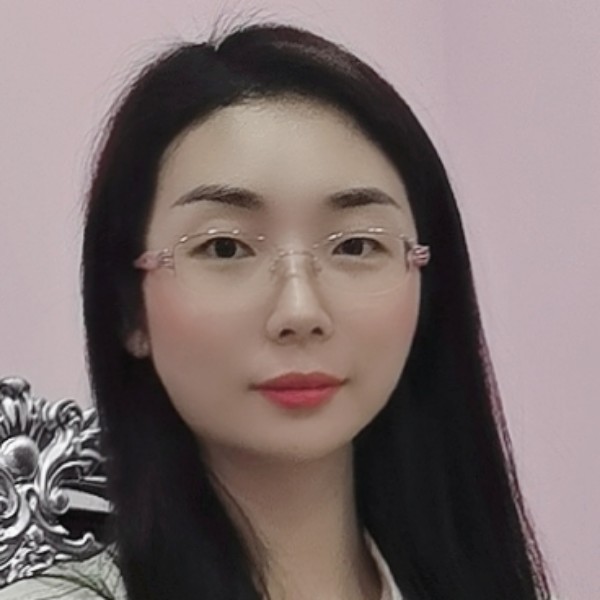 侑子的照片
