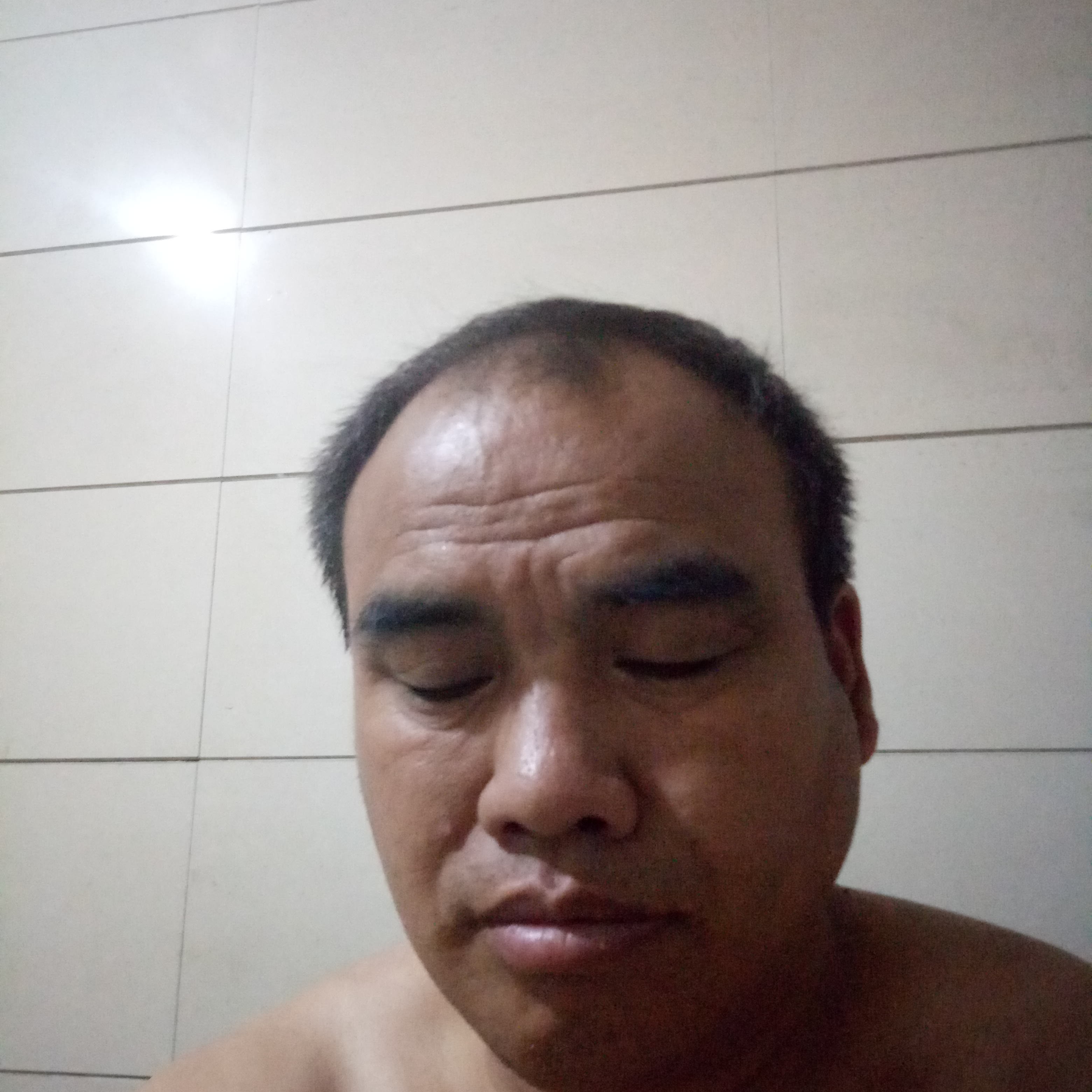 本一单身离找一位的照片