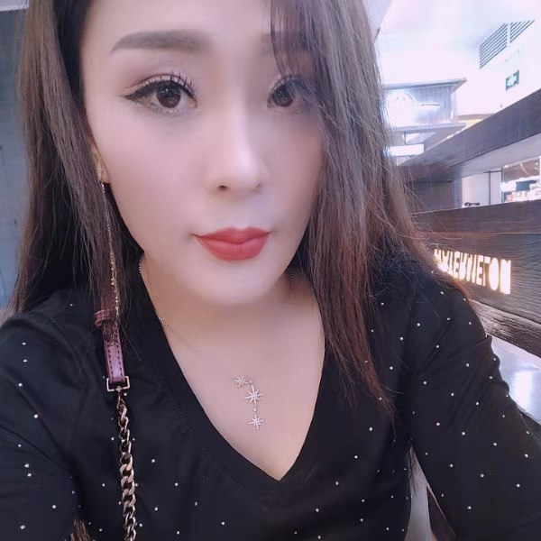 钢笔相许迷离的照片