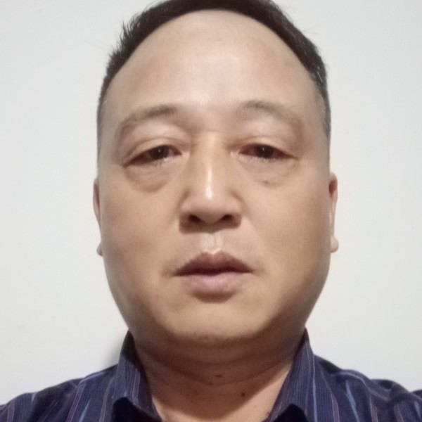 砖头愿搞怪的照片