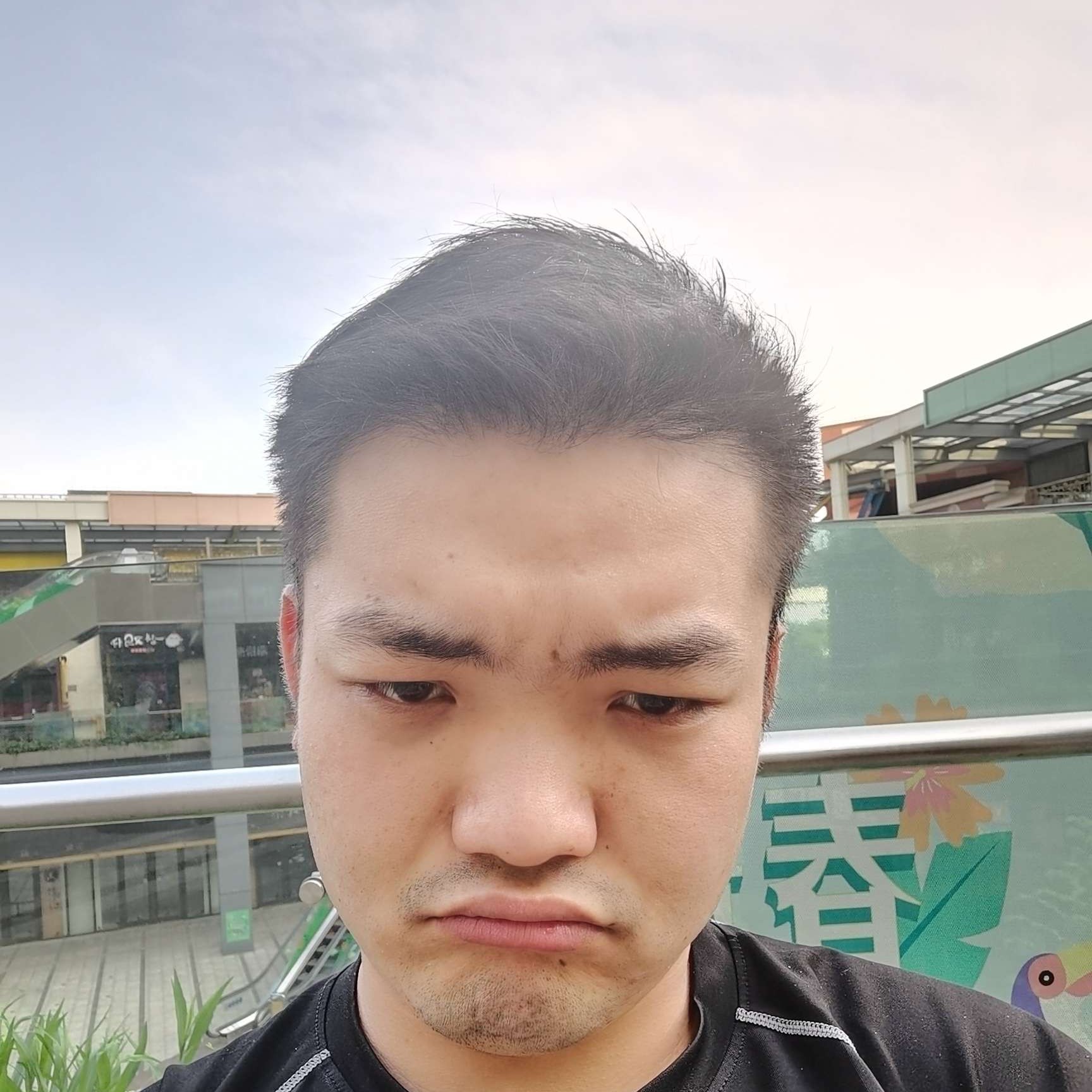 傻傻倾心唇彩的照片