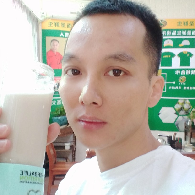 南山少爷的照片