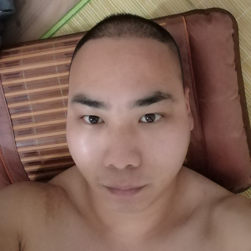 耿直的胖子的照片