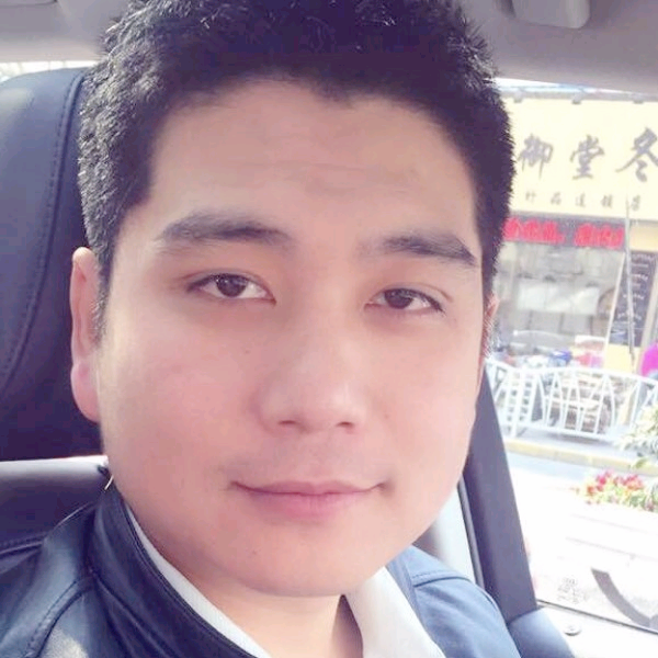 壮 志 凌 云的照片