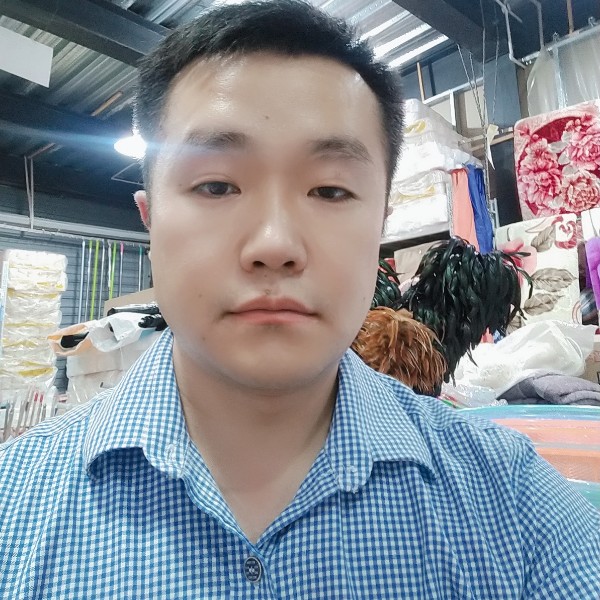 脑壳青疼的照片