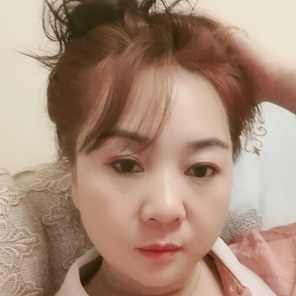 招牌谦让的照片