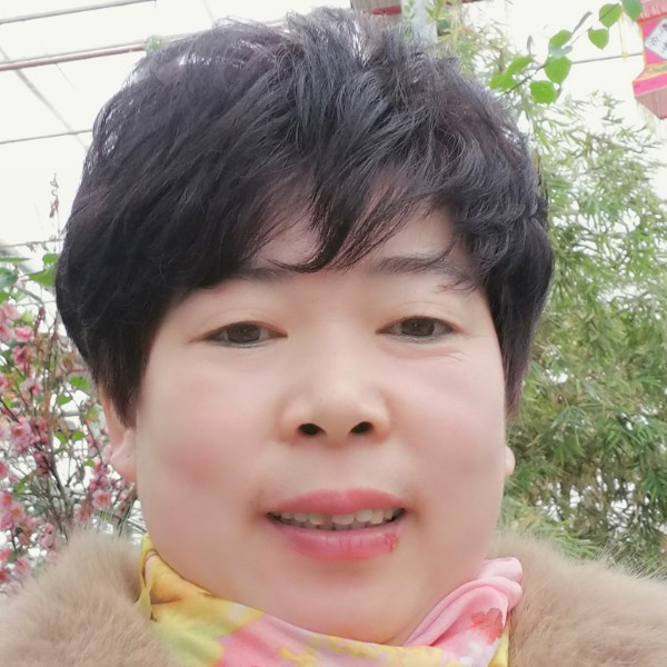 保温杯鲤鱼的照片