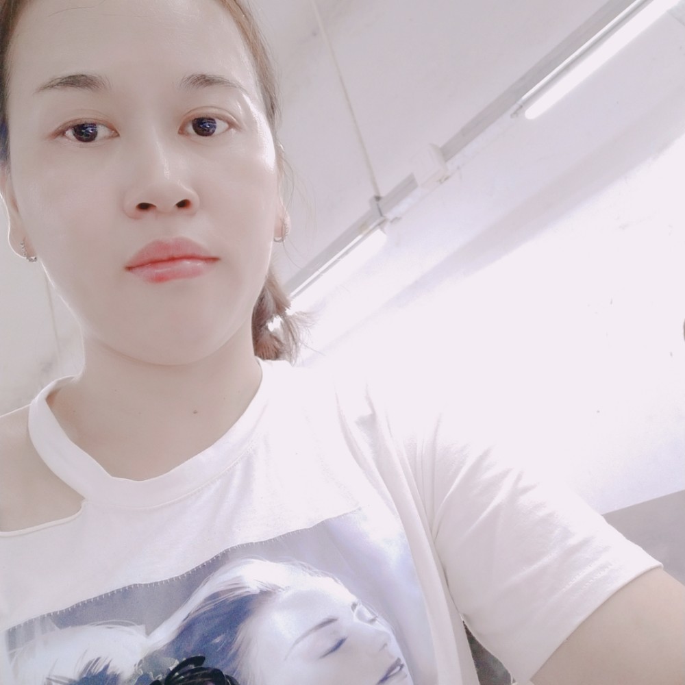 仁爱蜡烛的照片