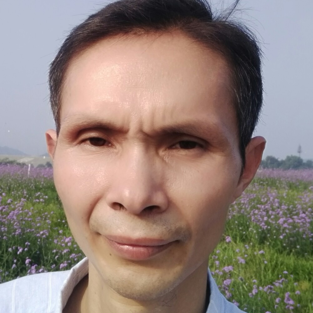 坤生的照片