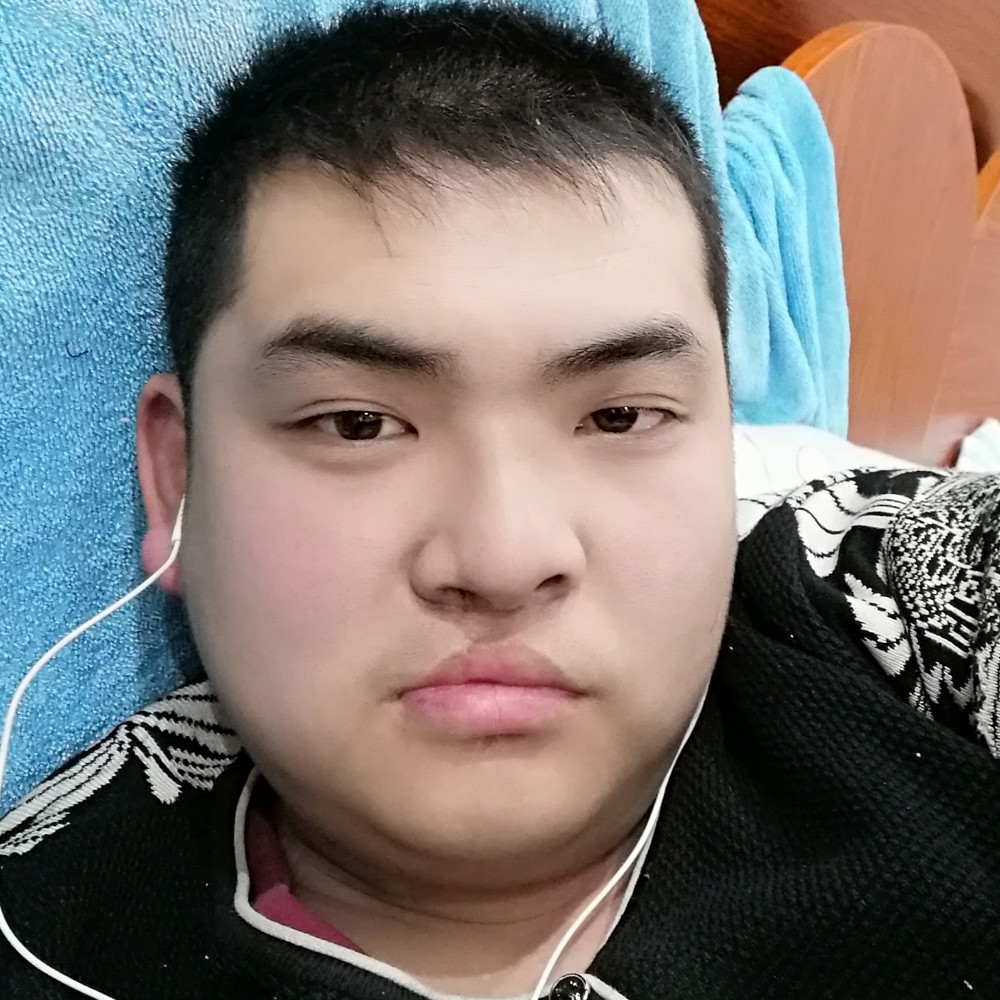 柏文哥的照片