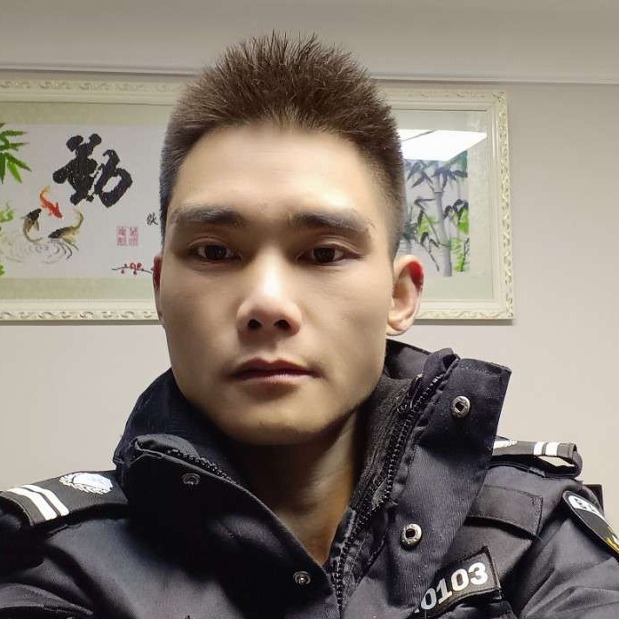 强娃人生三杯酒的照片