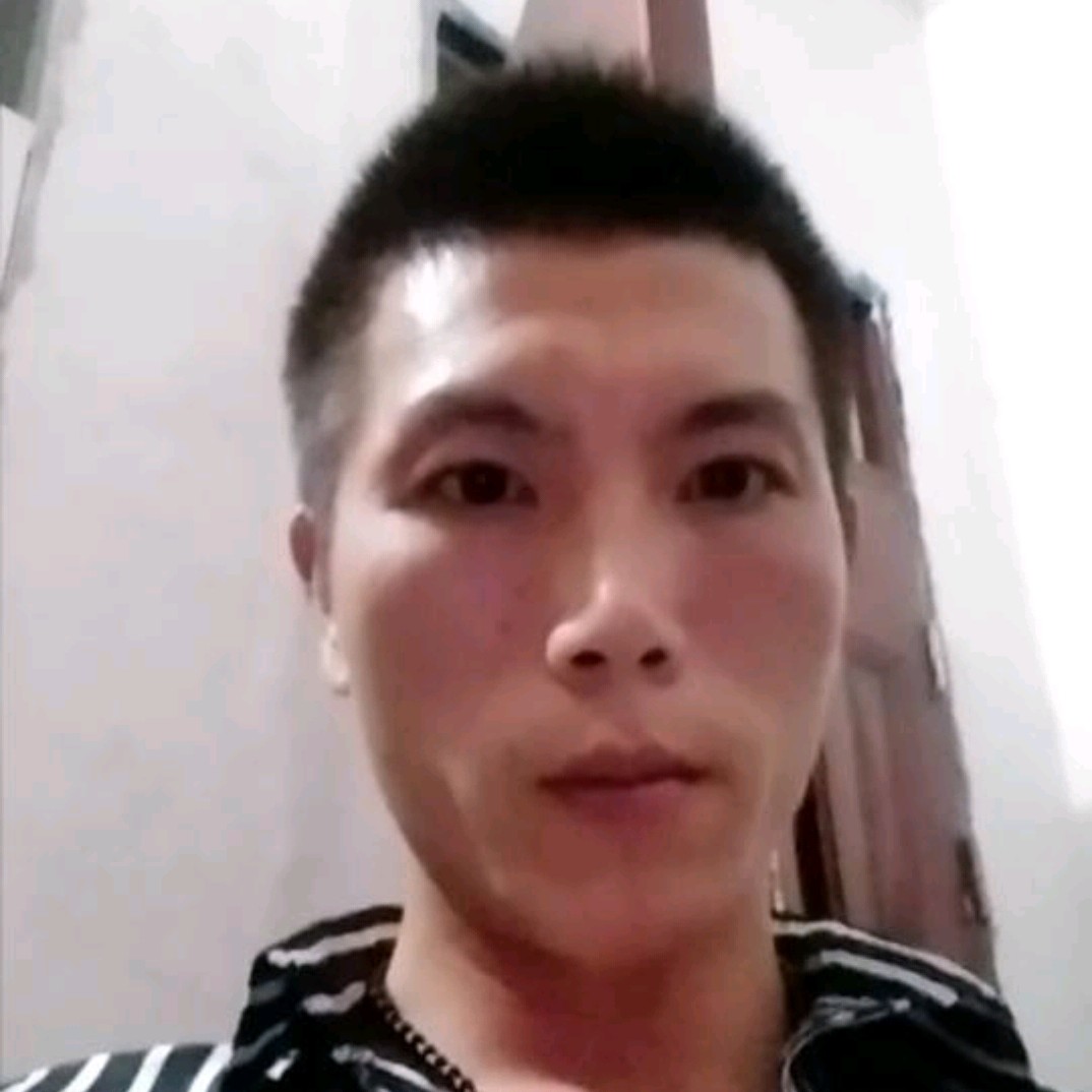 一颗真诚的心丶的照片