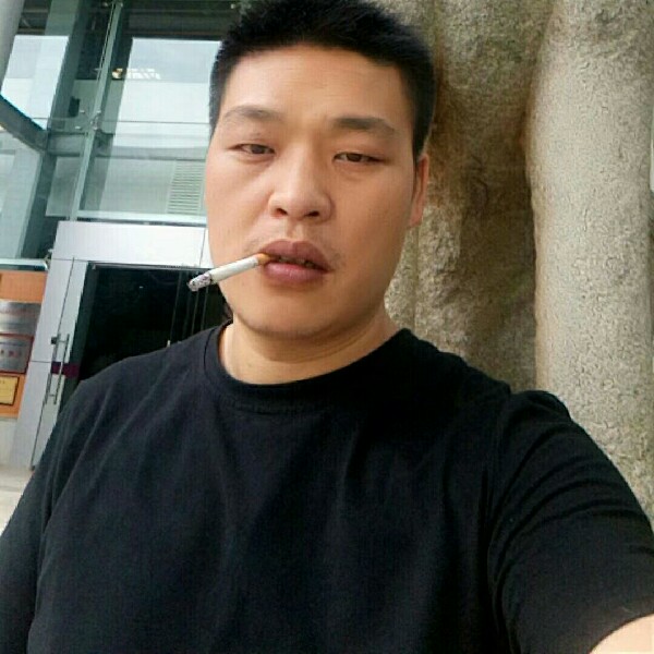 人不如天的照片