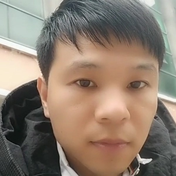 雨中探花的照片