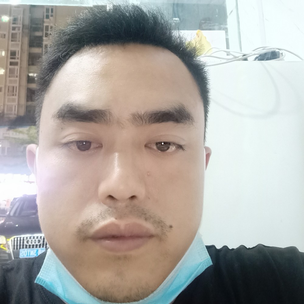 火车扯彩色的照片