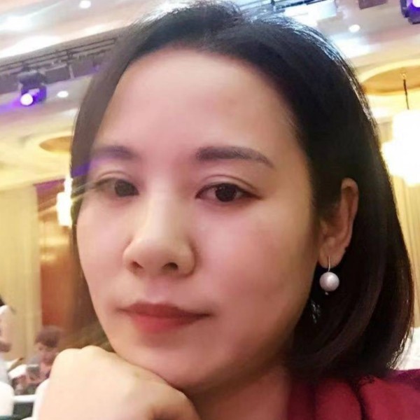 大小姐的老姐的照片