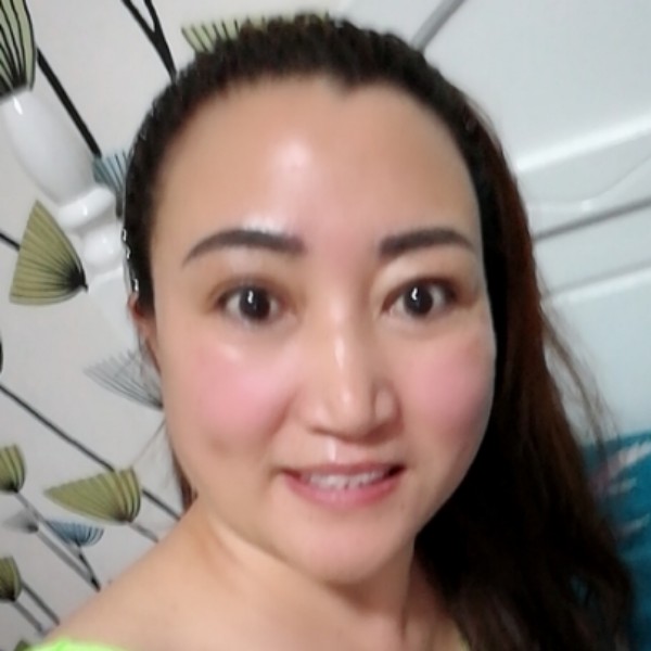 贝妮吟香的照片
