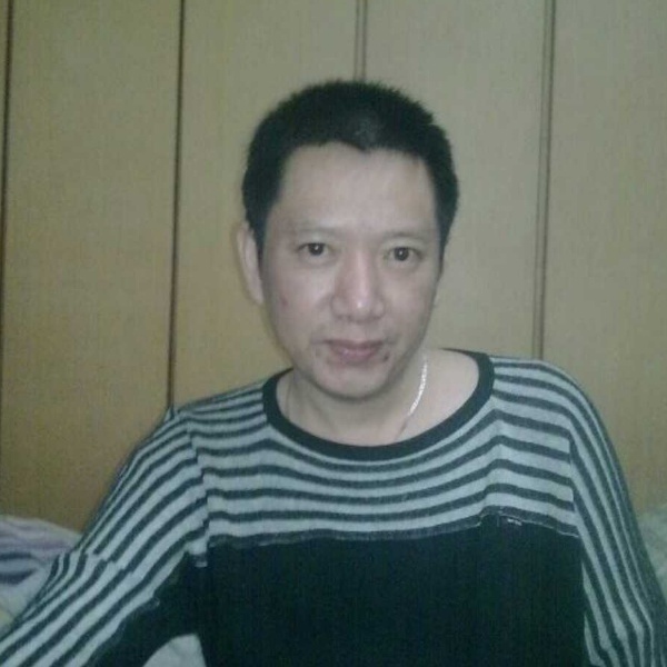 憨头哈脑的照片