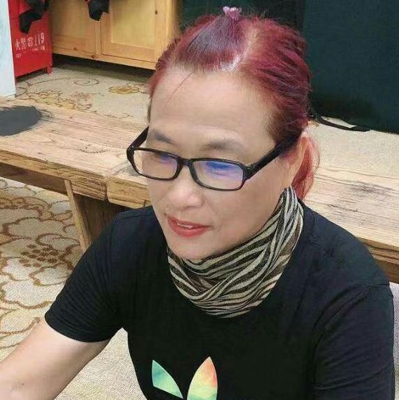 让爱撒向阳光的照片