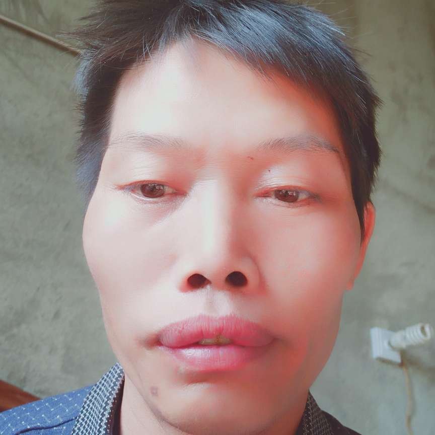 机灵回首黛儿的照片