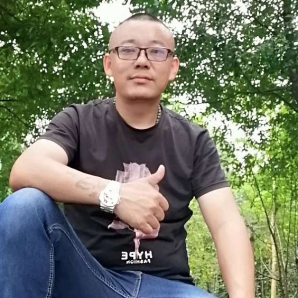 棠城萧风的照片