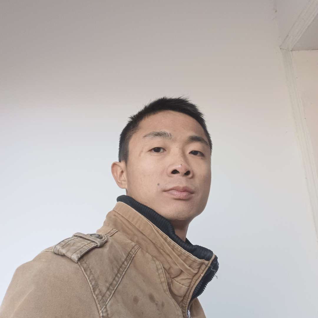 活泼蹙眉尊云的照片