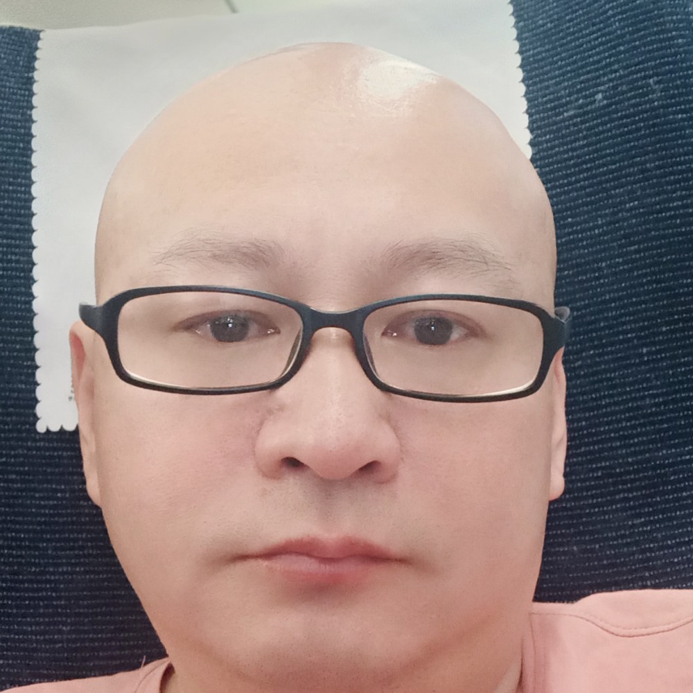 周功的照片