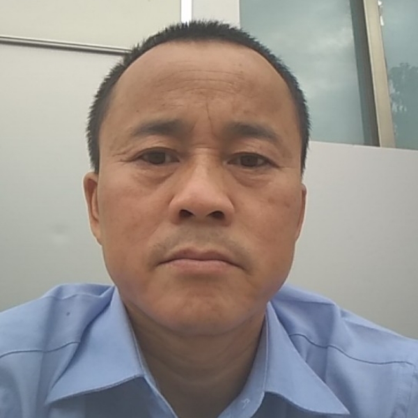 饱满钢笔的照片
