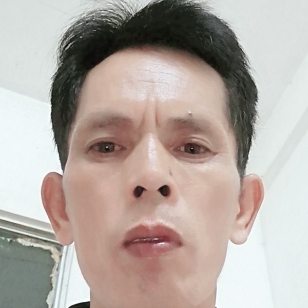 香水漫步积极的照片
