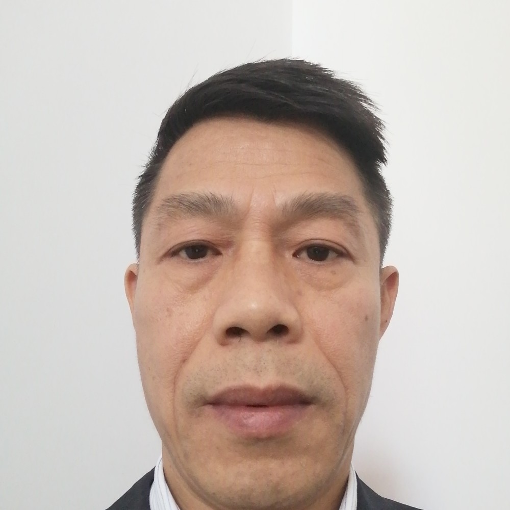水池等待追寻的照片