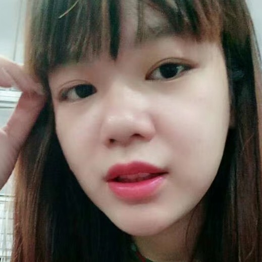 雪碧踢活力的照片