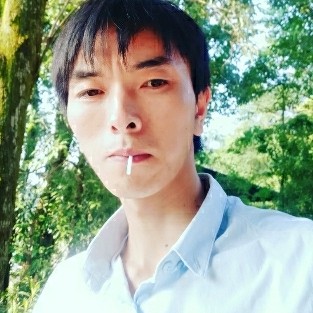 面包倾心独寂的照片