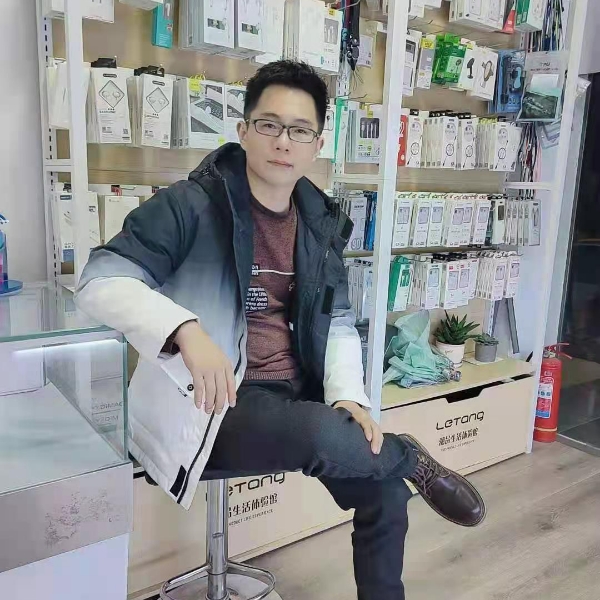 酒窝方忧伤的照片