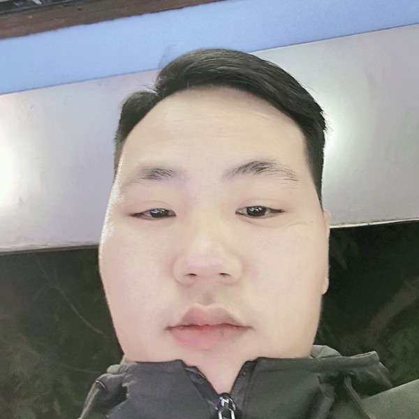 大白着急九的照片