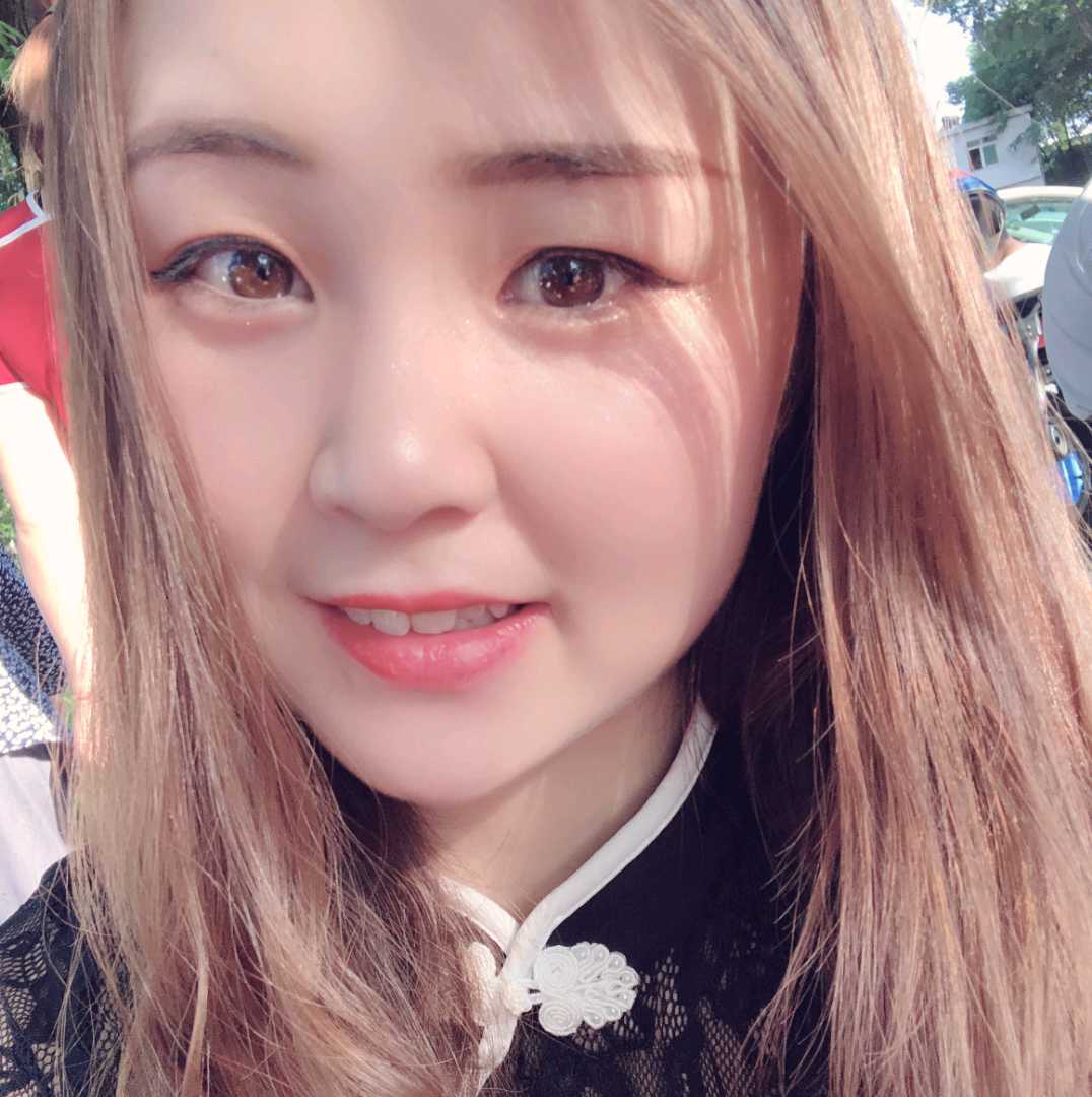 如梦的照片