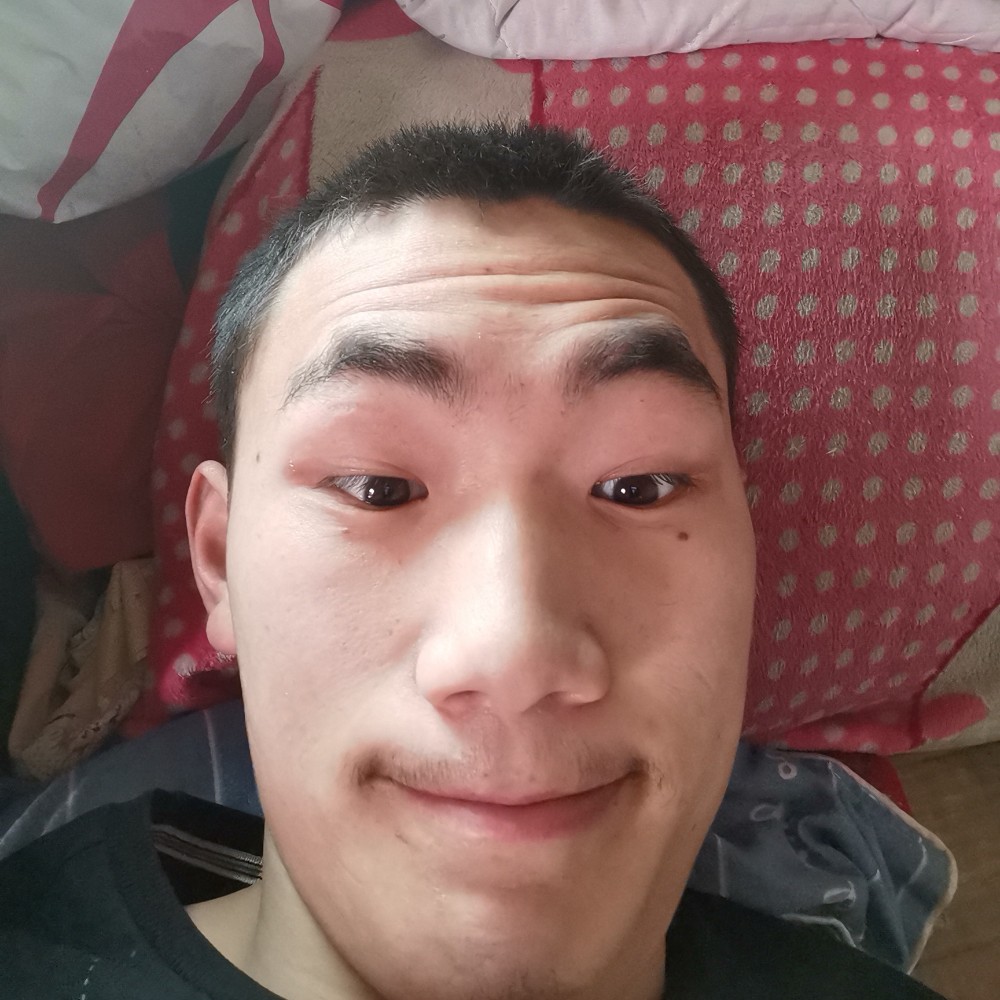 巨人方花痴的照片