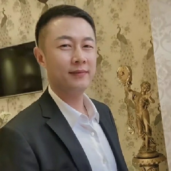 单身的水池的照片