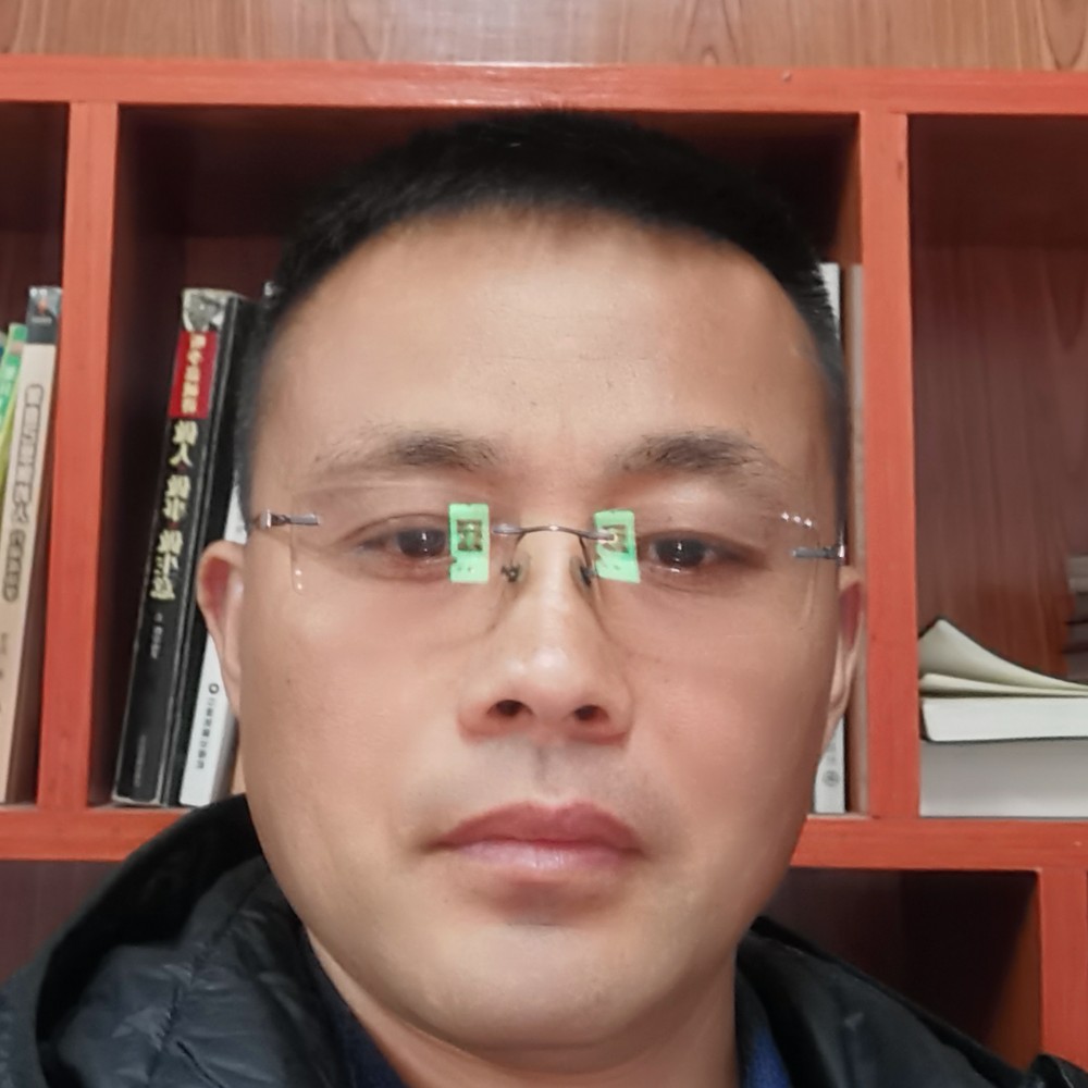 铖诚的照片
