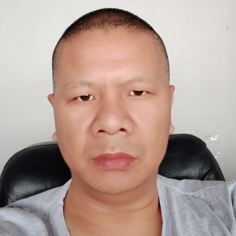 不安打鞋垫的照片