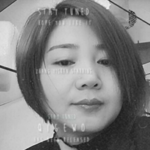 俞敏的照片