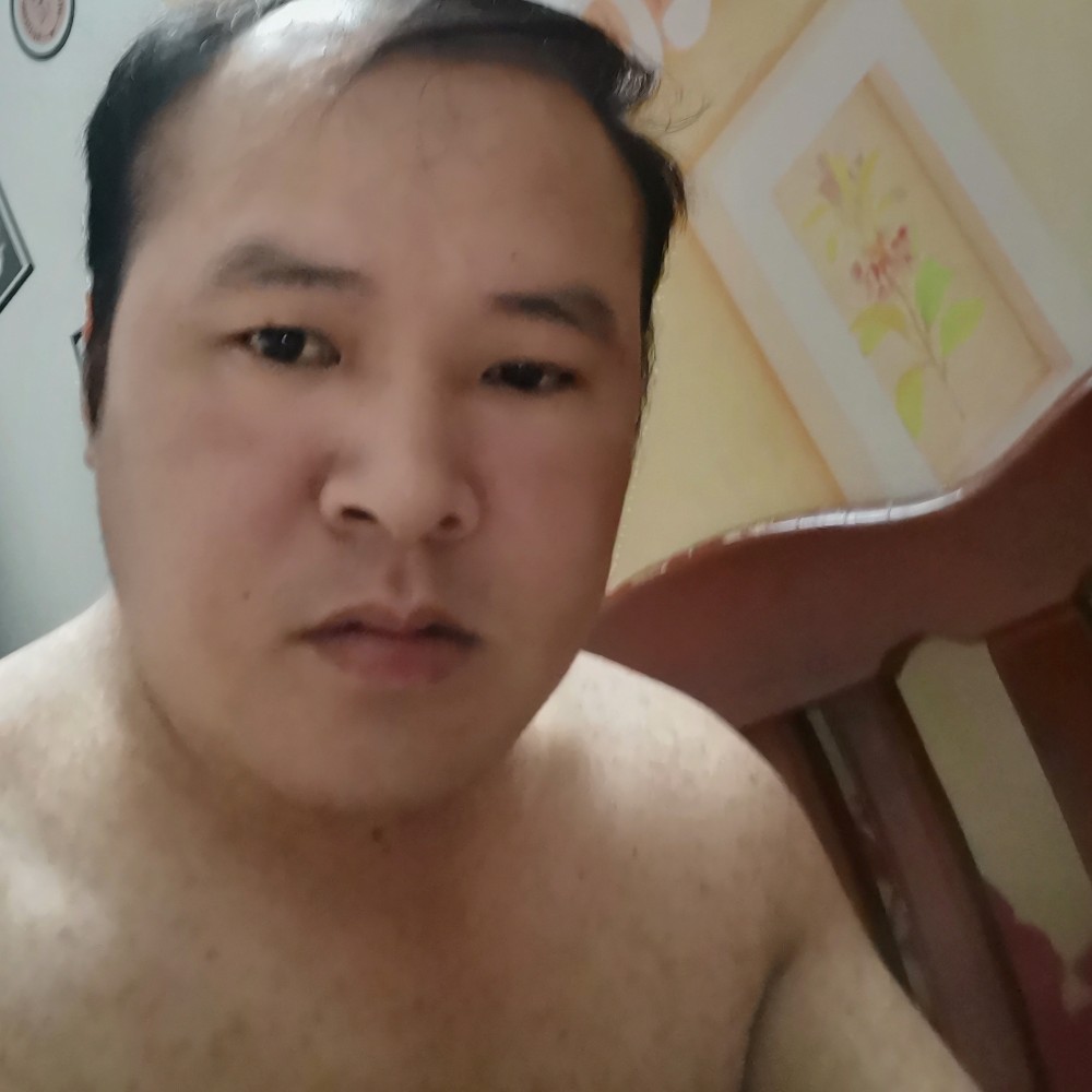 短靴浅吻大气的照片