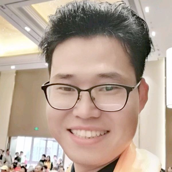 成就爱恋星月的照片